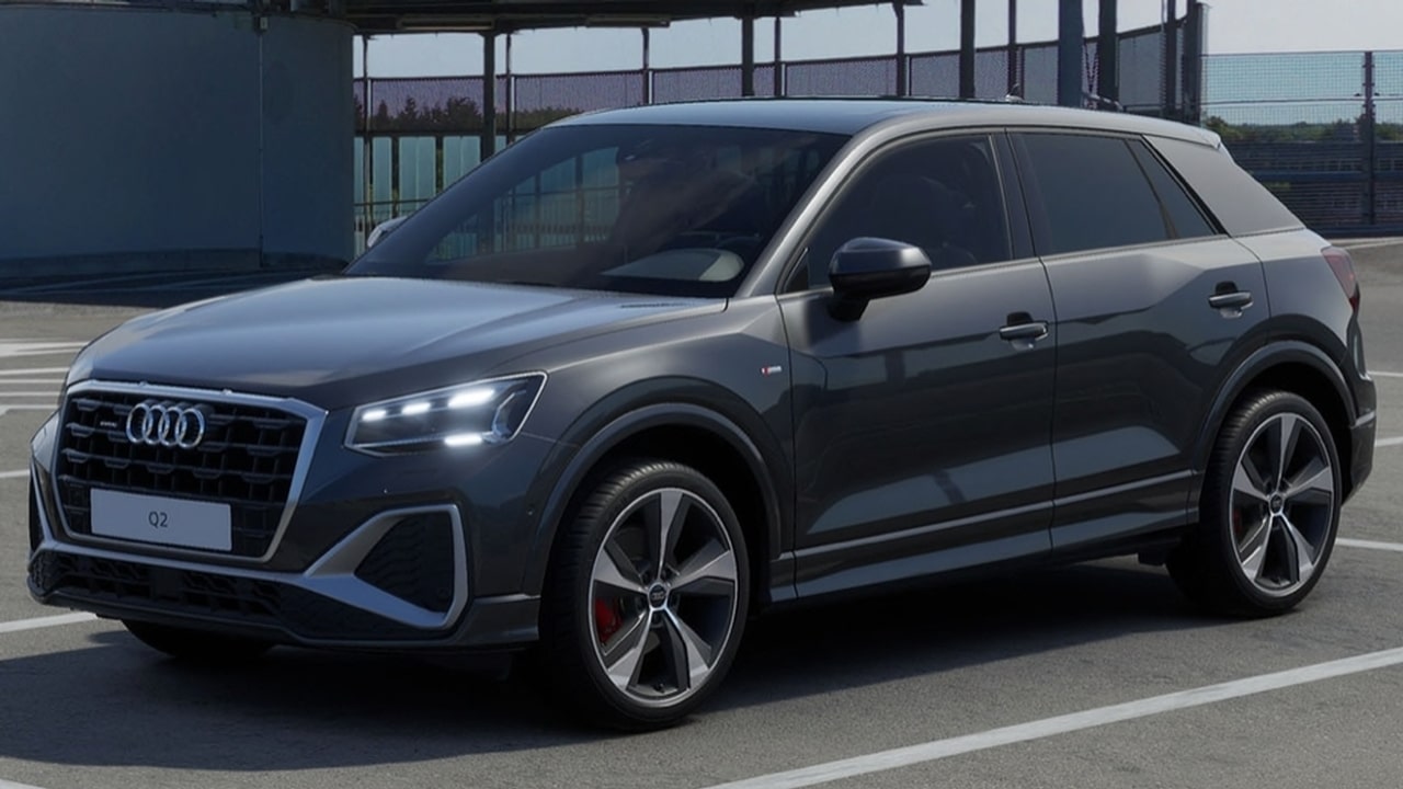 AUDI Q2 35 TFSI S Tronic Identity Black Foto E Immagini Esclusive