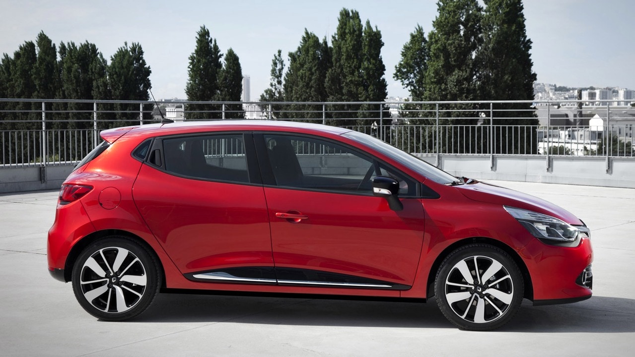 RENAULT Clio 4ª serie Foto e Immagini Esclusive Archivio