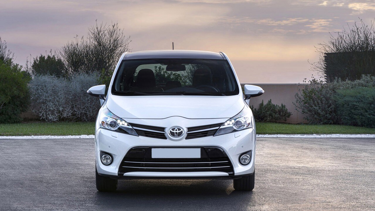 toyota verso 7 posti usata