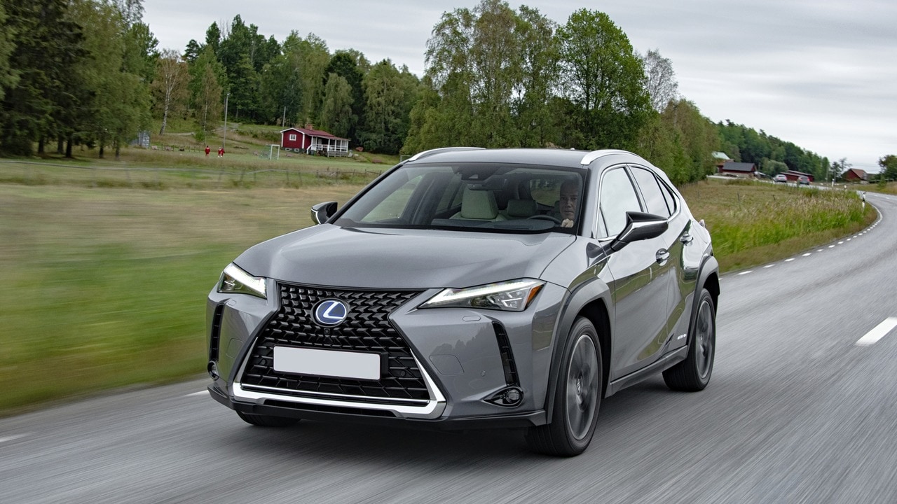 Lexus ux hybrid