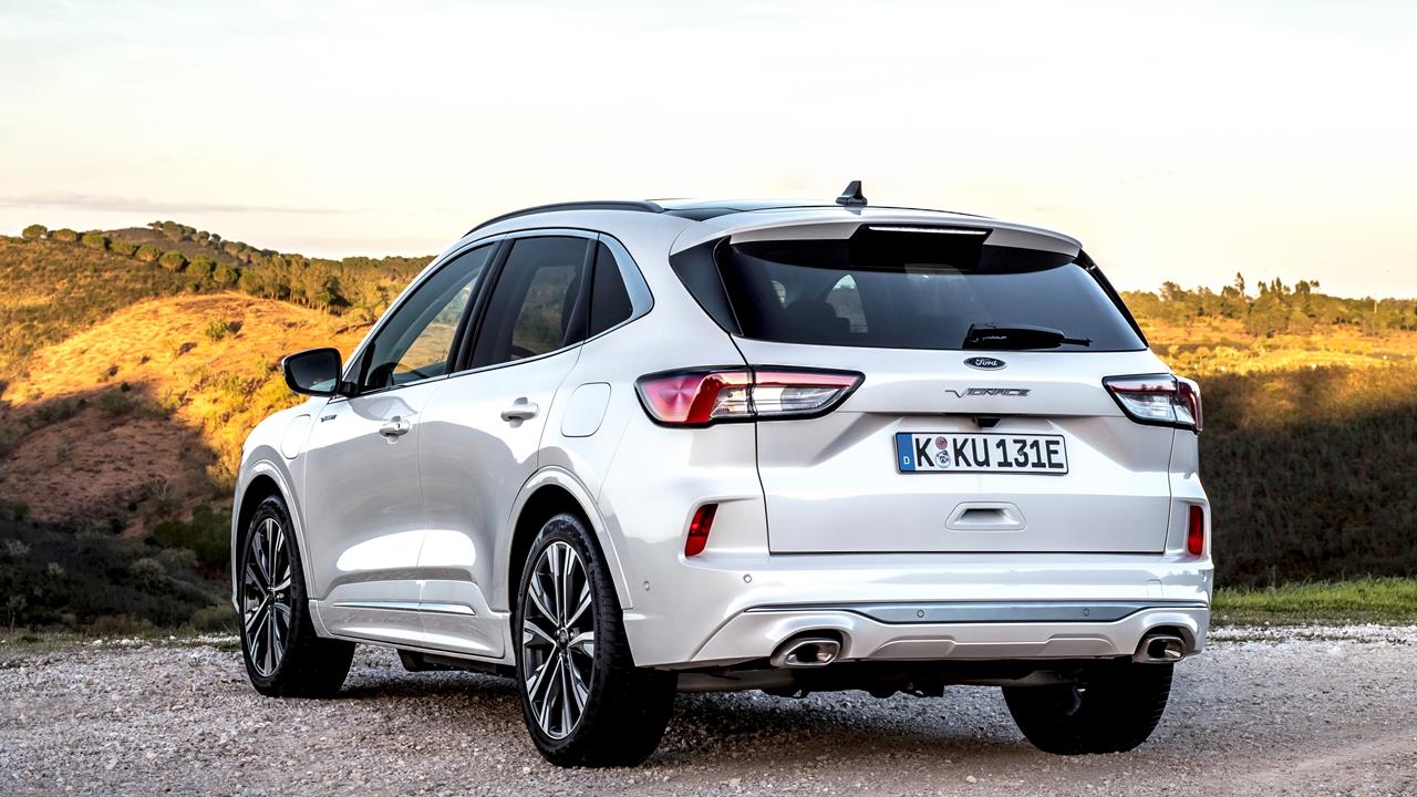 FORD Kuga 3ª serie - Foto e Immagini Esclusive - Archivio | Quattroruote.it