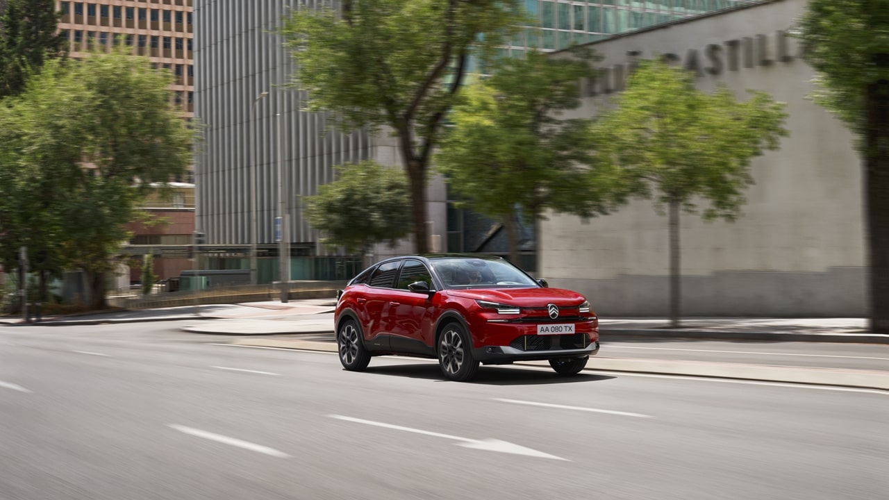 CITROEN C4 3 serie C4 Hybrid 136 e-DCS6 Max