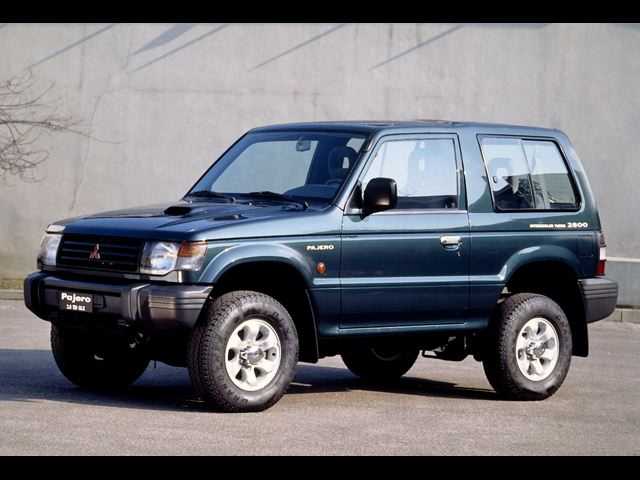 MITSUBISHI Pajero ('82-'00) - Foto E Immagini Esclusive - Archivio ...