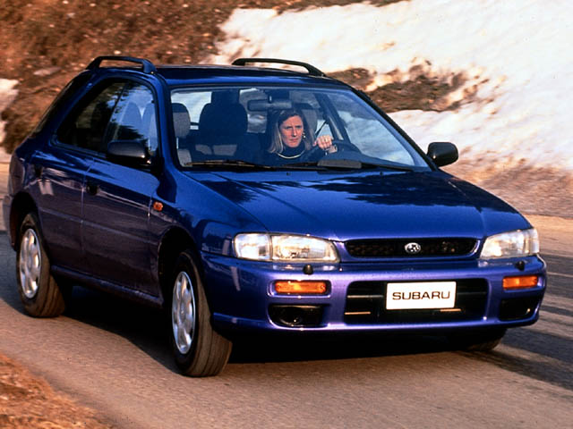 Subaru Impreza 1999 2.0 125 In Snow