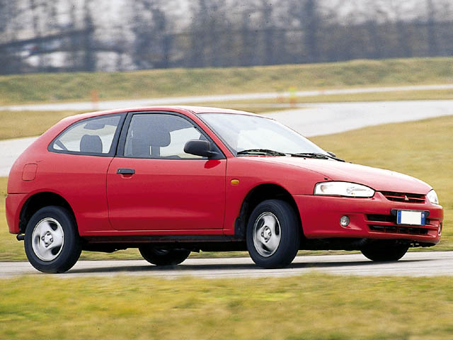 Mitsubishi colt 1997