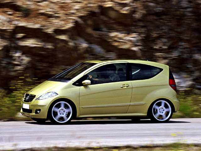 MERCEDES A 180 CDI Coupé Classic Prezzo, Consumi e Configuratore 