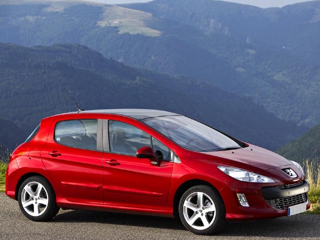 PEUGEOT 308 1.6 HDi 90 CV 5p. Tecno Prezzo, Consumi e Configuratore 