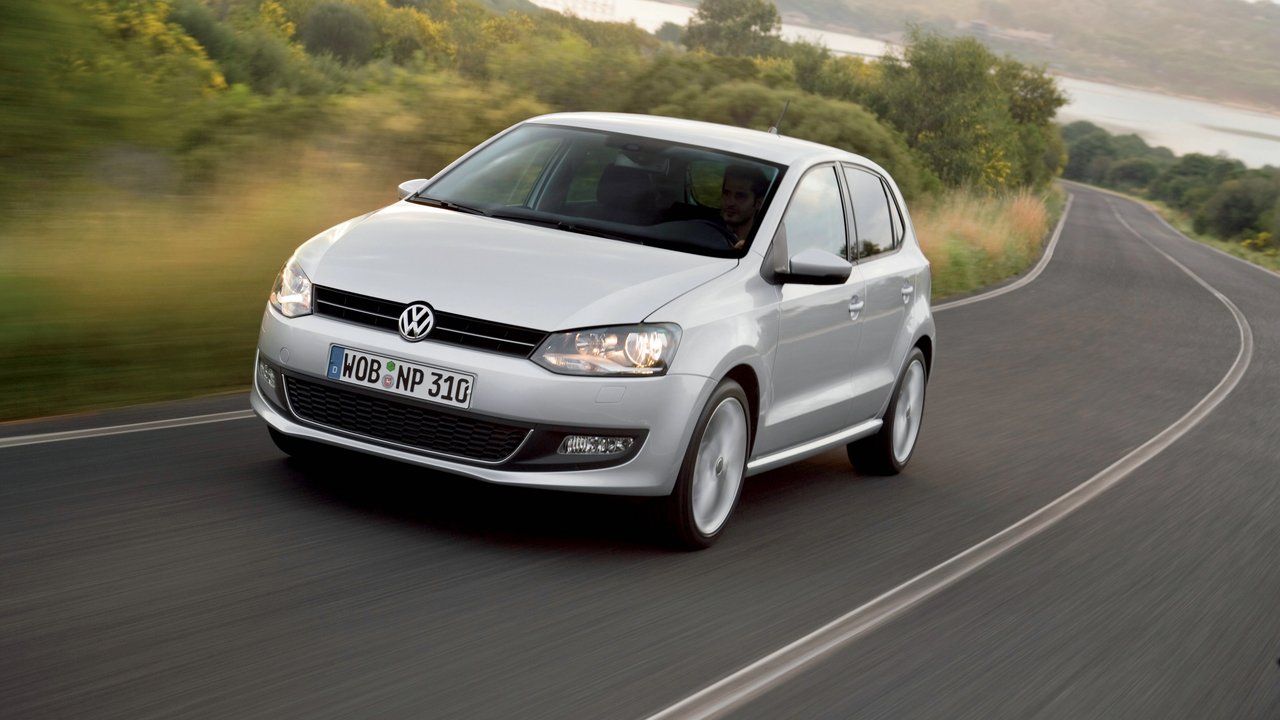 VOLKSWAGEN Polo 5ª serie Foto e Immagini Esclusive Archivio