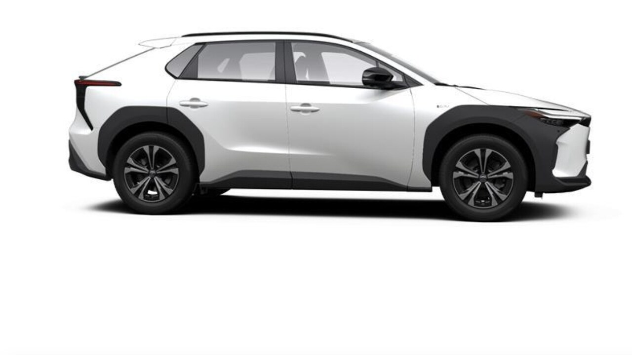 TOYOTA bZ4X - Foto e Immagini Esclusive - Listino | Quattroruote.it