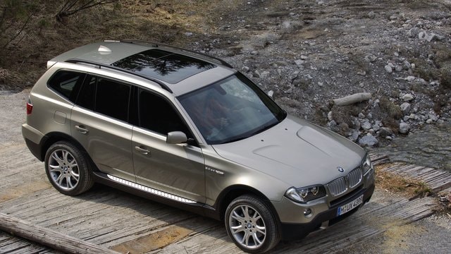 BMW X3 xDrive20d Futura: prezzo e scheda tecnica 
