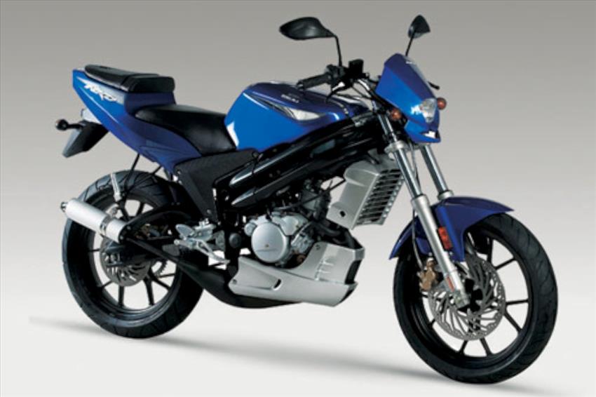 Rieju RS2 125 Naked Pro