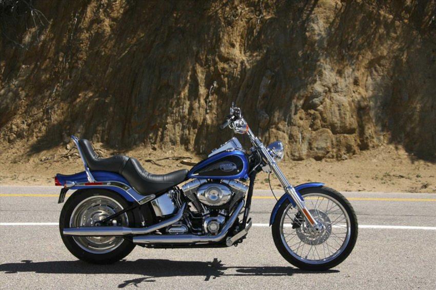 Harley-Davidson Softail Custom FXSTC