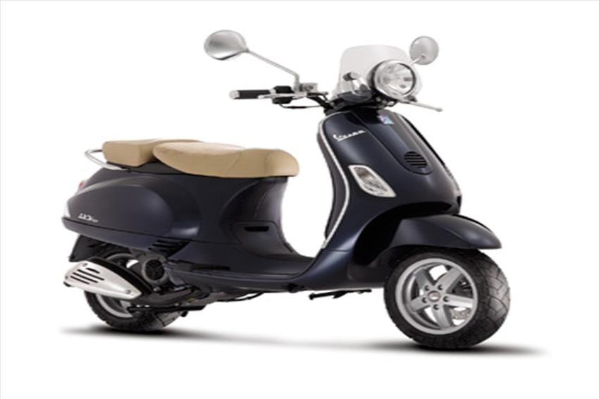 Piaggio Vespa 50 LXV Navy