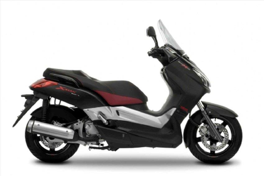 Yamaha X-Max 250 Black