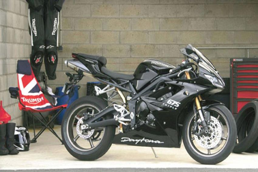 Triumph Daytona 675