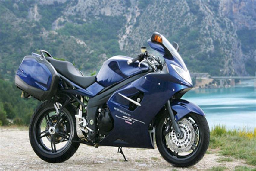 Triumph Sprint ST ABS