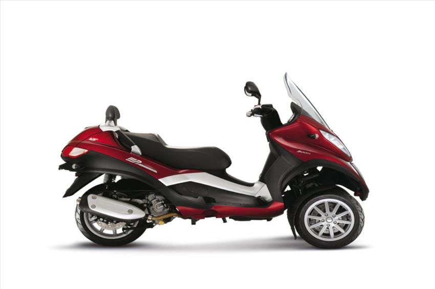 Piaggio MP3 300 LT Prezzo, Scheda tecnica e Foto Dueruote