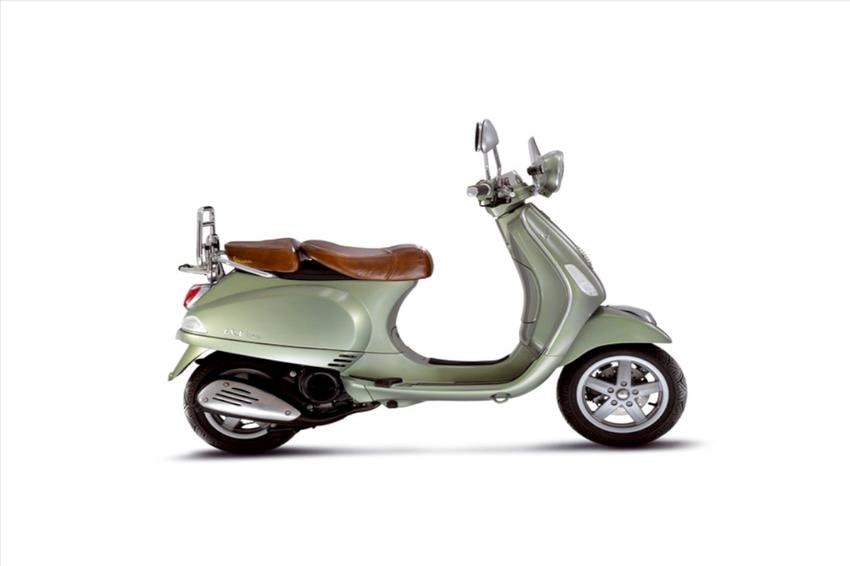 Piaggio Vespa 125 LXV i.e.