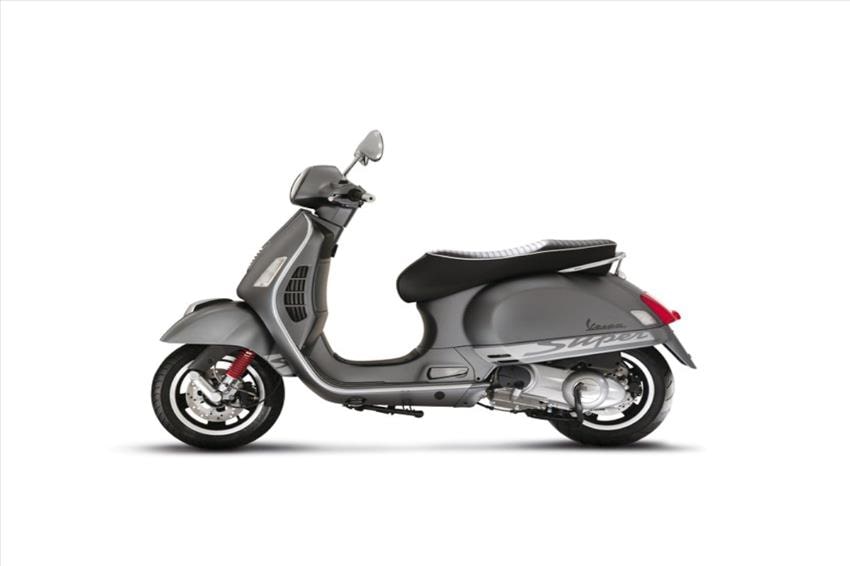 Piaggio Vespa 300 GTS Super Sport