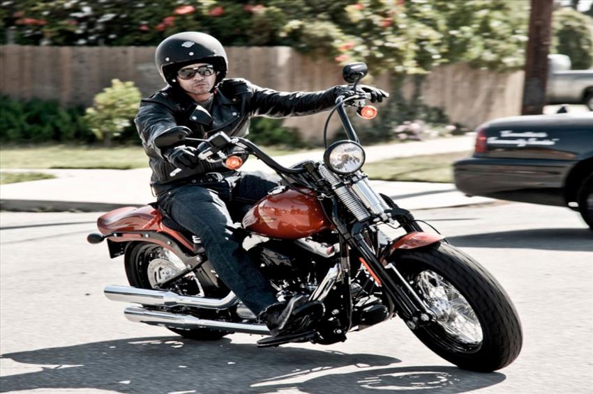 Harley-Davidson Softail Cross Bones FLSTSB
