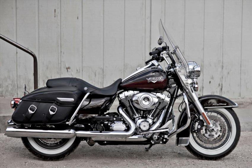 Harley-Davidson Touring Road King FLHRC Classic ABS