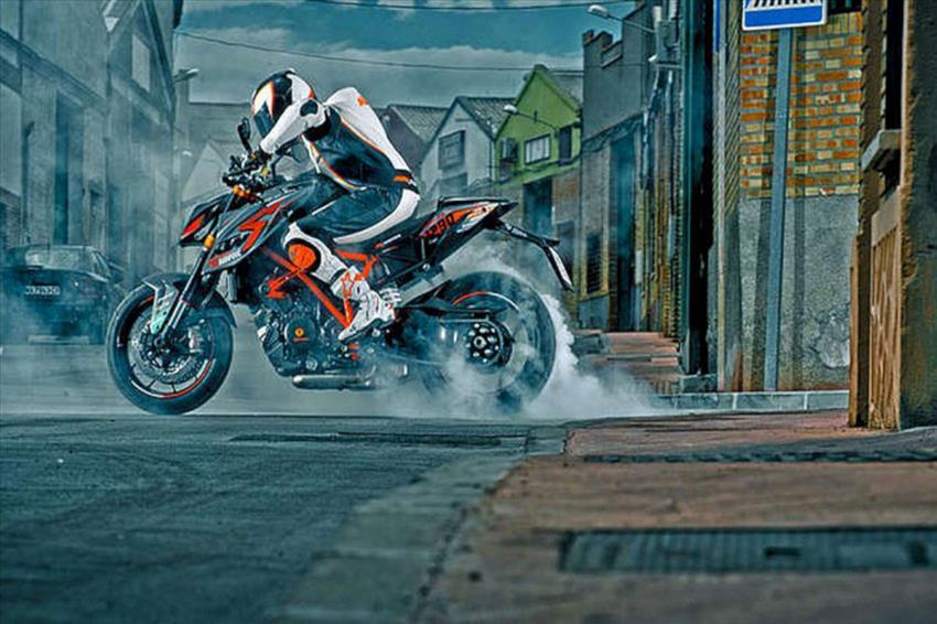 KTM 1290 Super Duke R