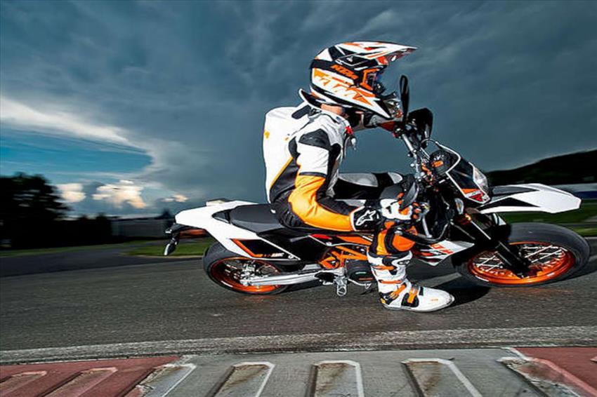 KTM 690 SMC R