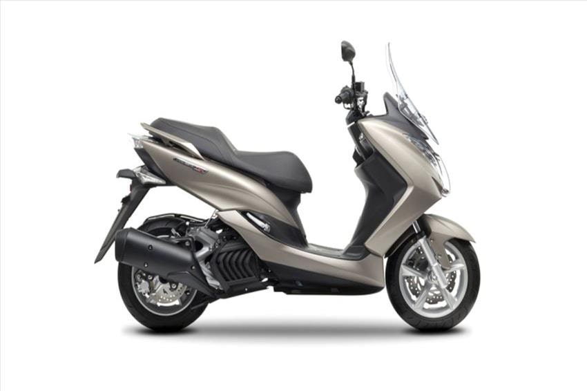 Scheda Tecnica Majesty 400 Yamaha Majesty 600 YAMAHA YP 400