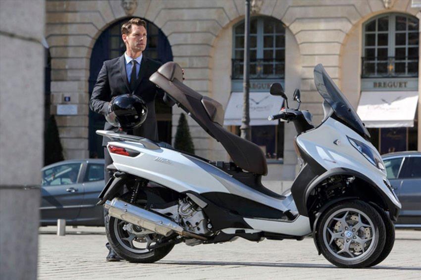 Piaggio MP3 500 Business LT Prezzo, Scheda tecnica e Foto Dueruote
