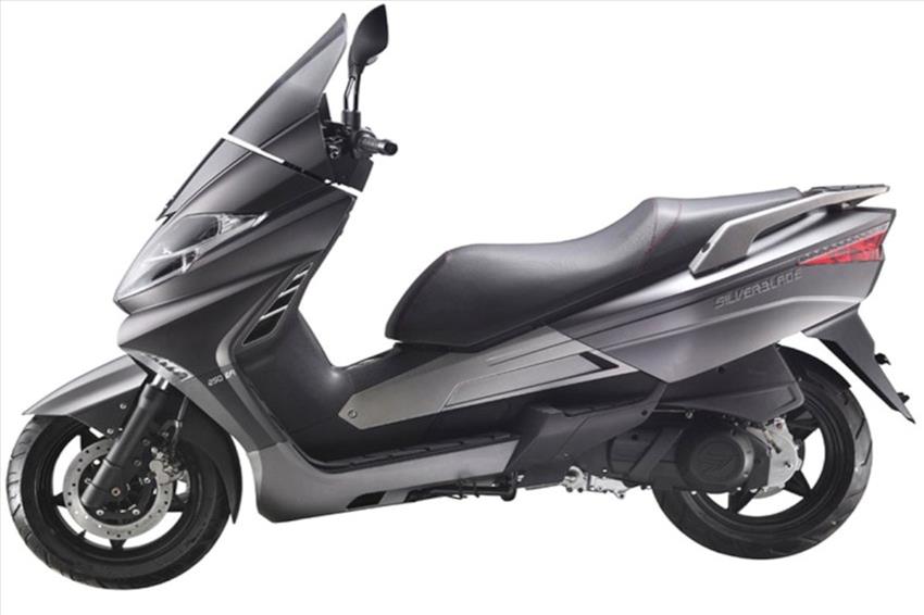 Keeway Silver Blade 250