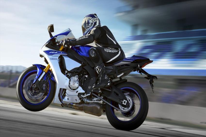 Yamaha YZF R1