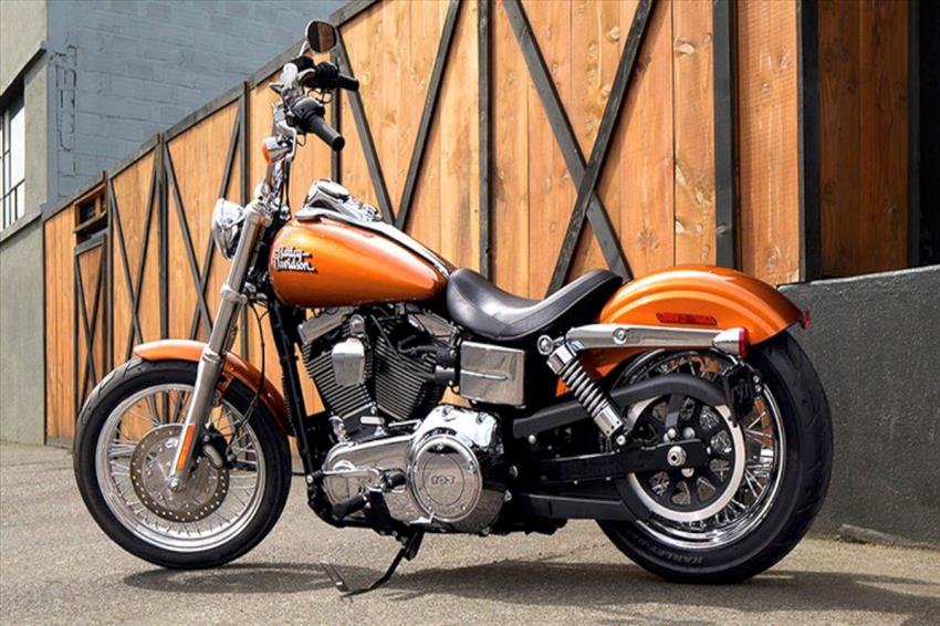 Harley-Davidson Dyna Street Bob