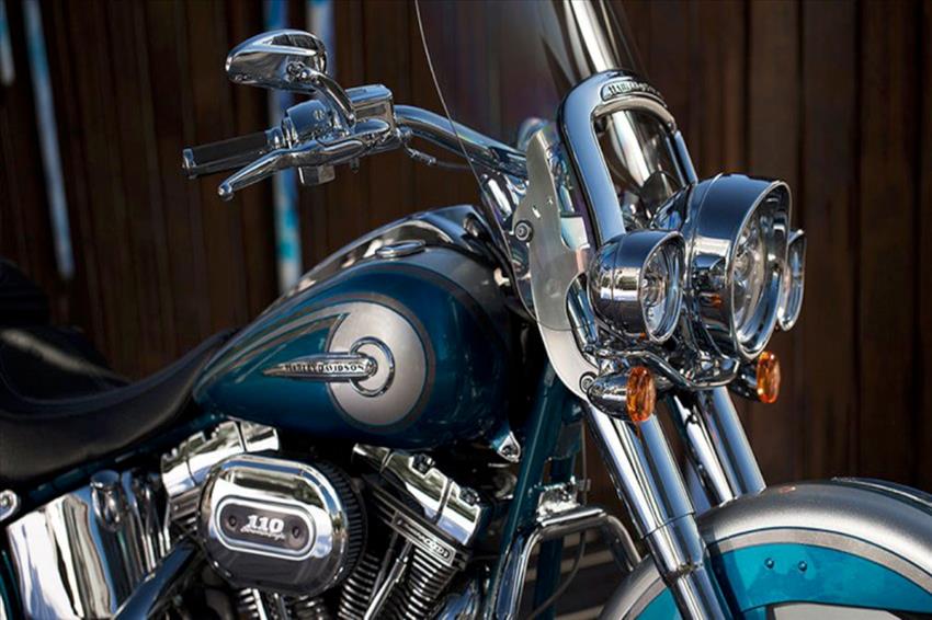 Harley-Davidson Softail Deluxe C.V.O. FLSTNSE Screamin' Eagle ABS