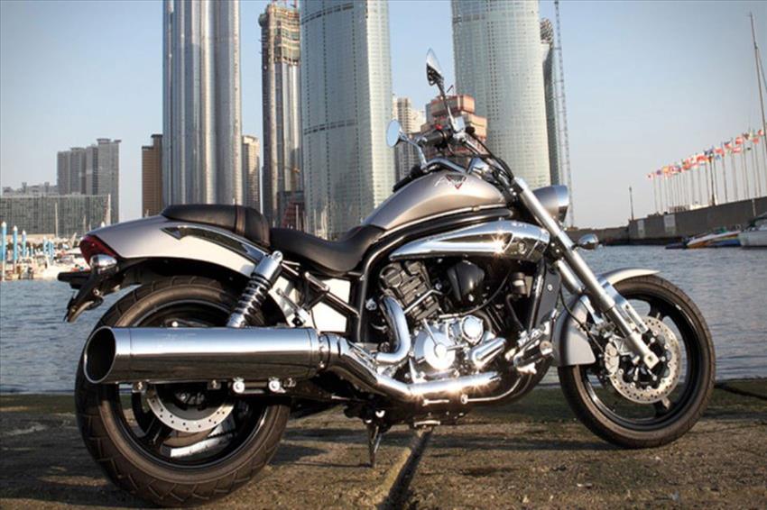 Hyosung Aquila GV 650 P