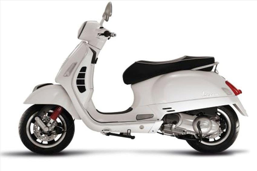 Piaggio Vespa 300 GTS Super