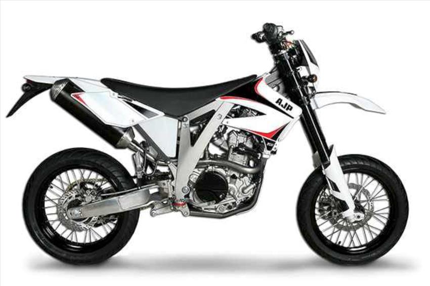 AJP PR5 250 Supermoto