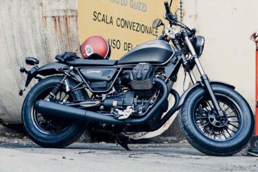 Moto Guzzi V9 Bobber