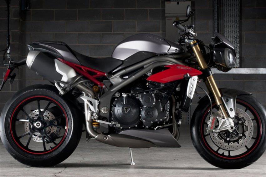 Triumph Speed Triple 1050 R