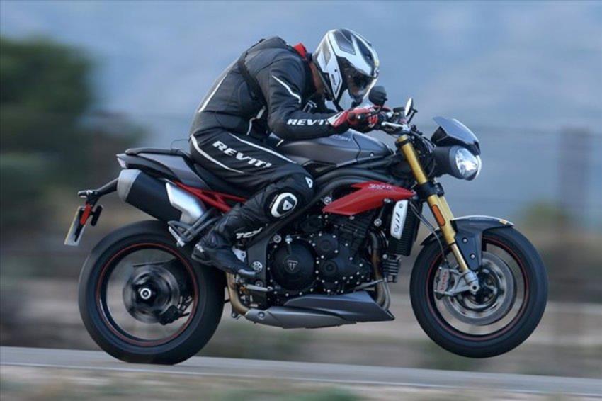 Triumph Speed Triple 1050 R