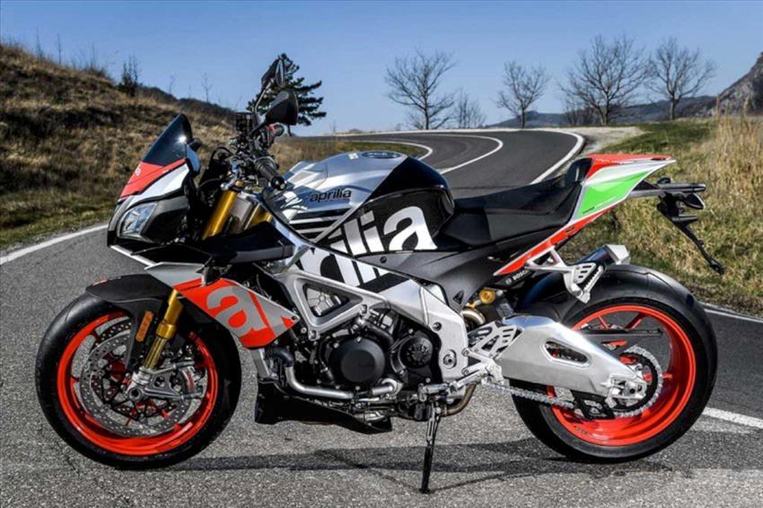 Aprilia Tuono V4 1100 Factory