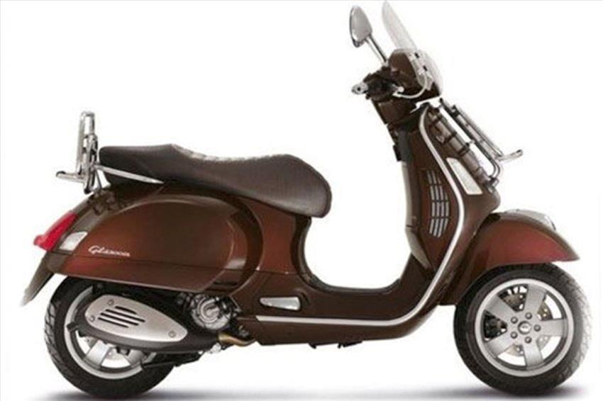 Piaggio Vespa 300 GTS Touring ABS