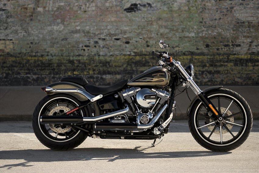 Harley-Davidson Softail Breakout ABS