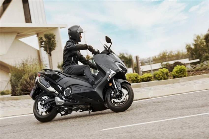 Yamaha T Max 530 ABS Prezzo, Scheda tecnica e Foto Dueruote