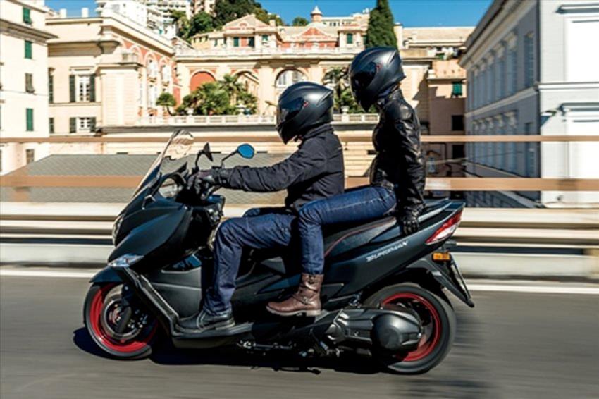 Suzuki Burgman 400 ABS