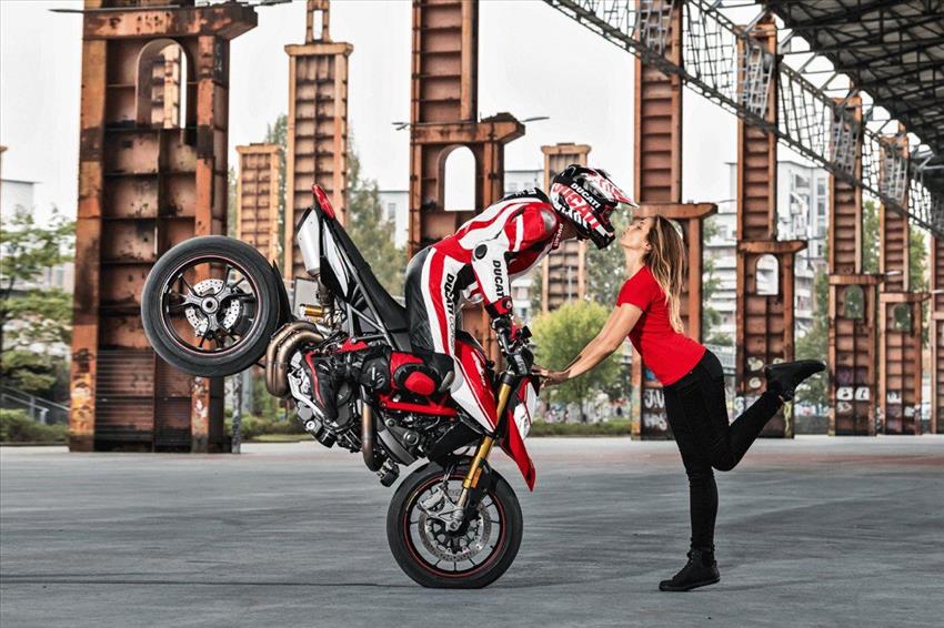 Hypermotard 950 SP