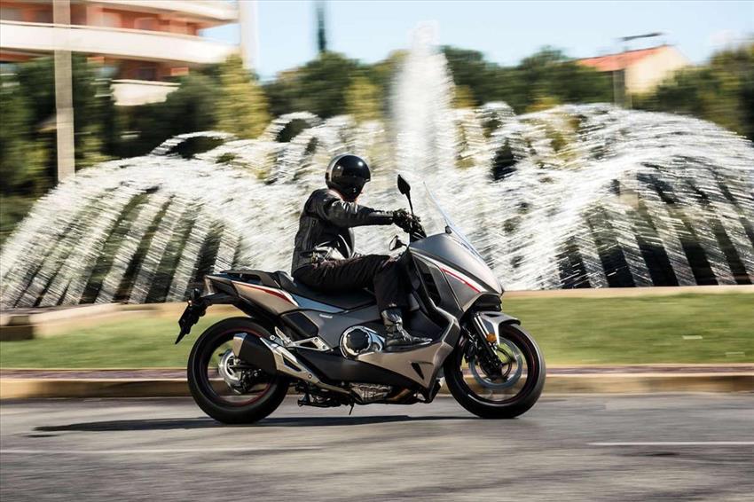 Honda Integra 750 Sport ABS DCT