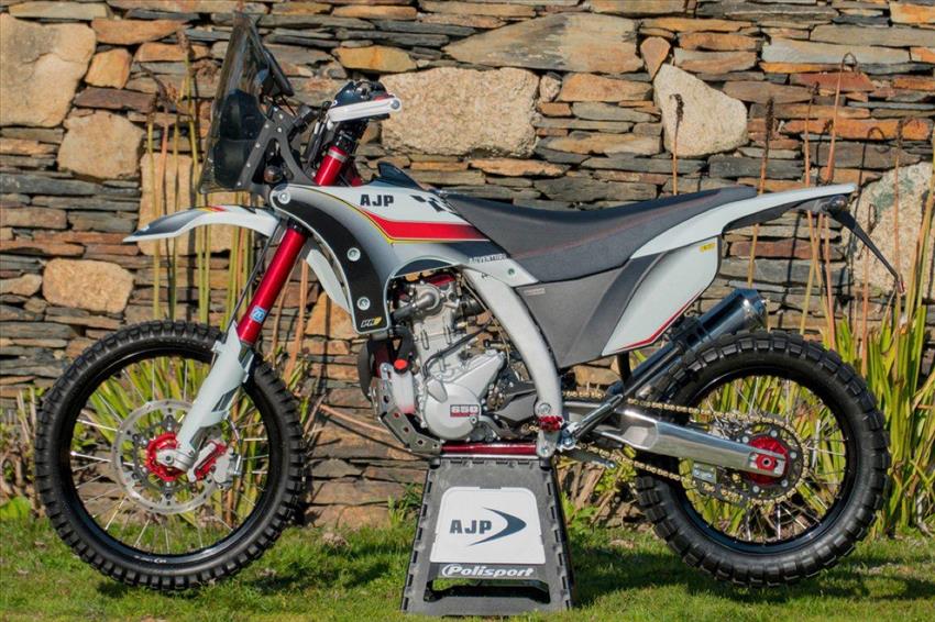 AJP PR7 650 Adventure