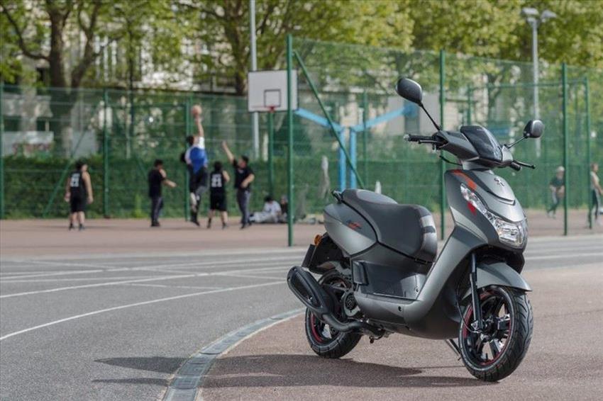 Peugeot Kisbee 50 2T RS