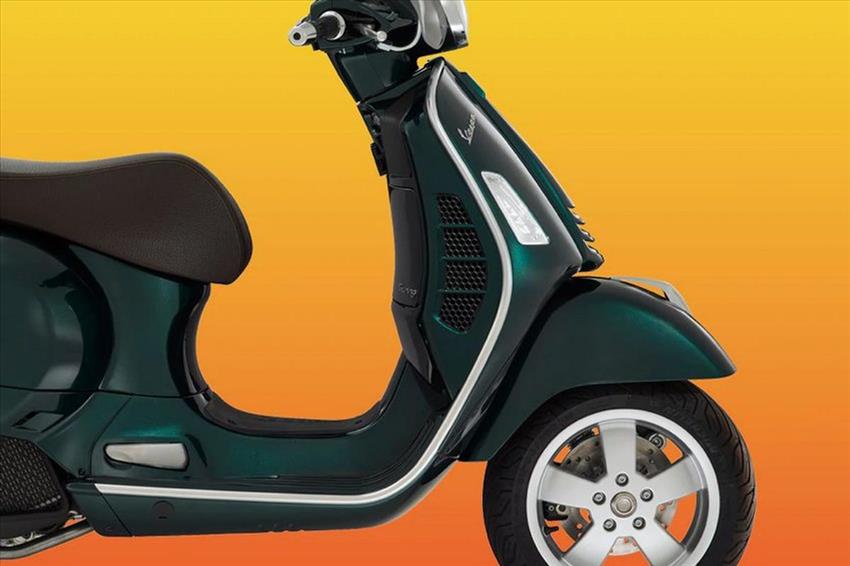 Piaggio Vespa 125 GTS Touring ABS i.e.