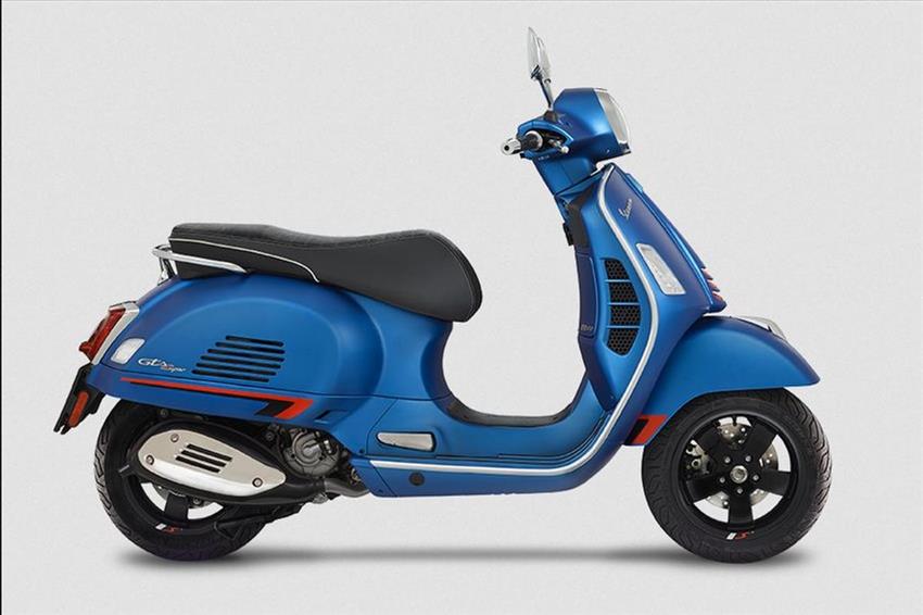 Piaggio Vespa 300 GTS hpe Super Sport ABS